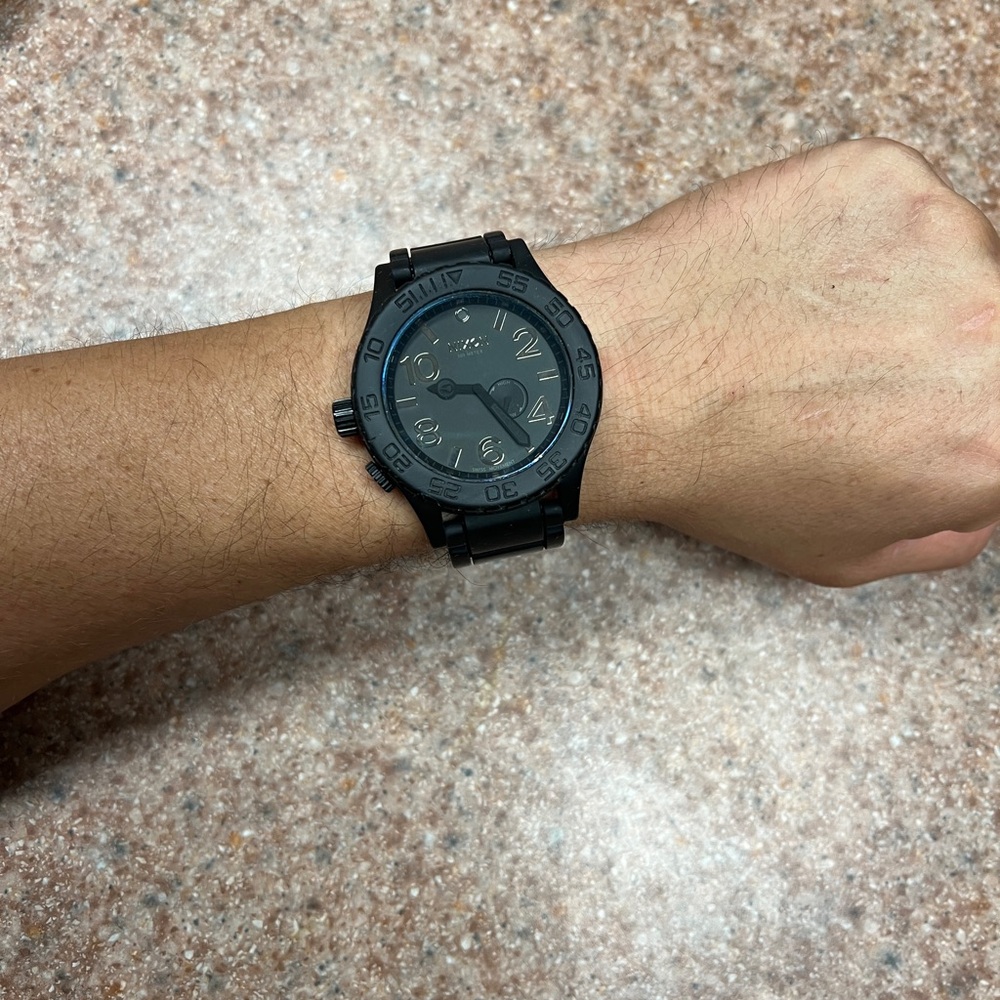 Nixon the rubber 51-30 tide